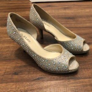 Kelly & Katie Gold Stone Shoes